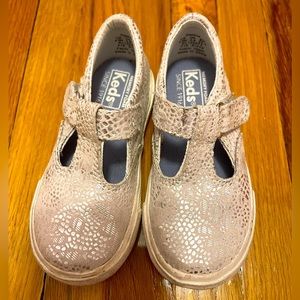 Keds T-strap sneakers in silver print